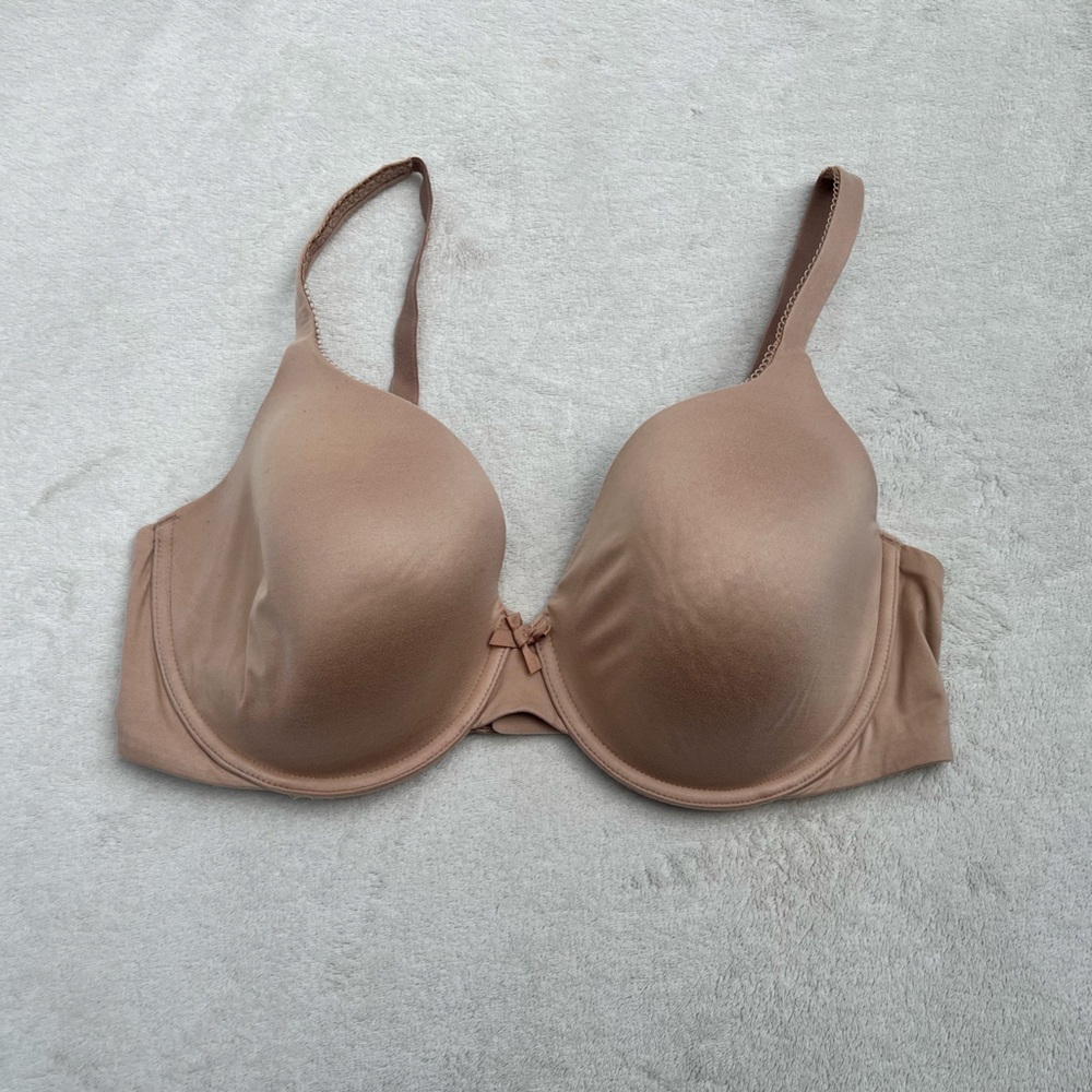 Victorias Secret body by Victoria lined perfect coverage bra